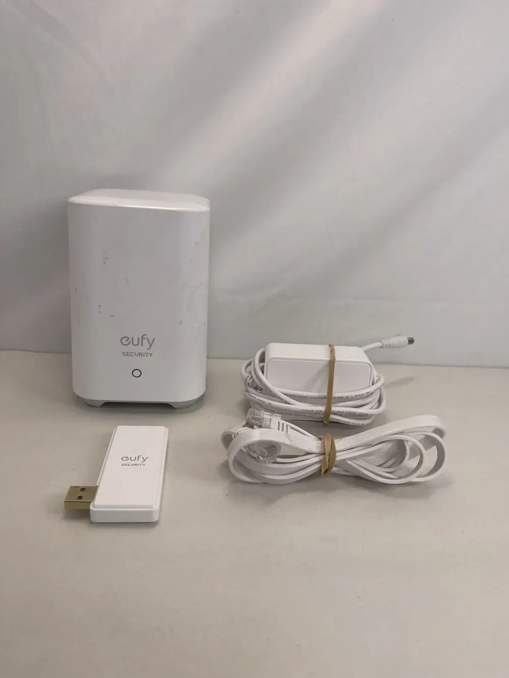 eufy HomeBase 2 T8010X Hub with USB Dongle, Power Supply & Network Cable – Used